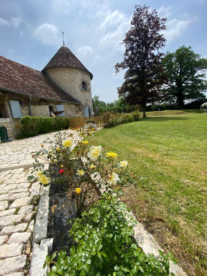 Le Colombier De Malpas Bed & Breakfast Quingey Bagian luar foto