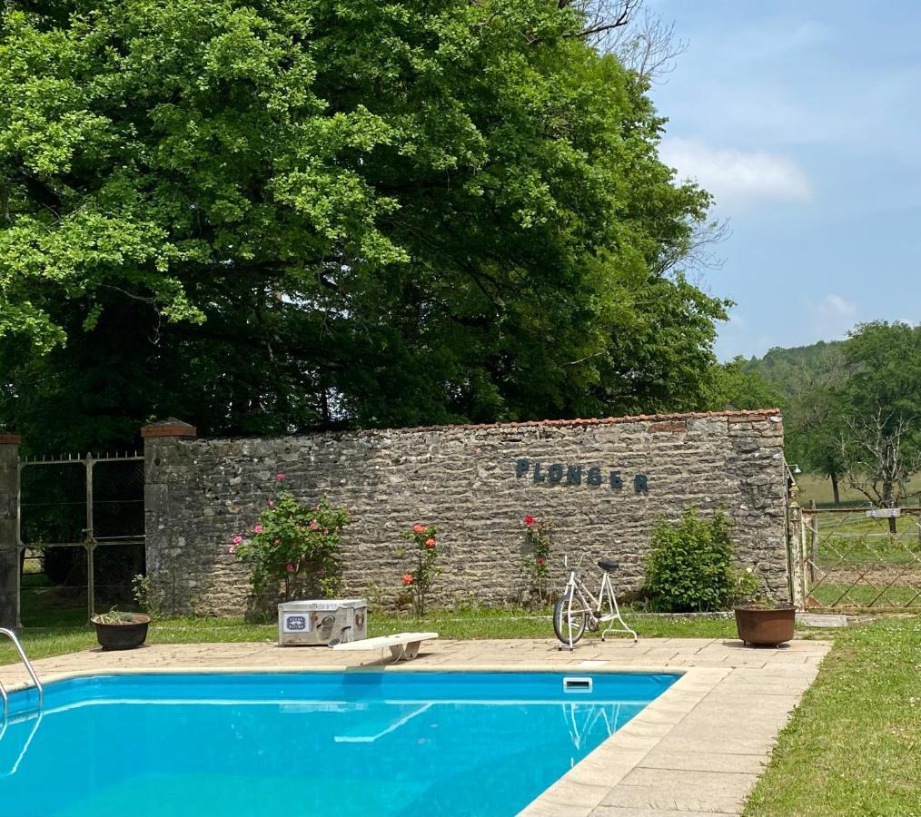 Le Colombier De Malpas Bed & Breakfast Quingey Bagian luar foto