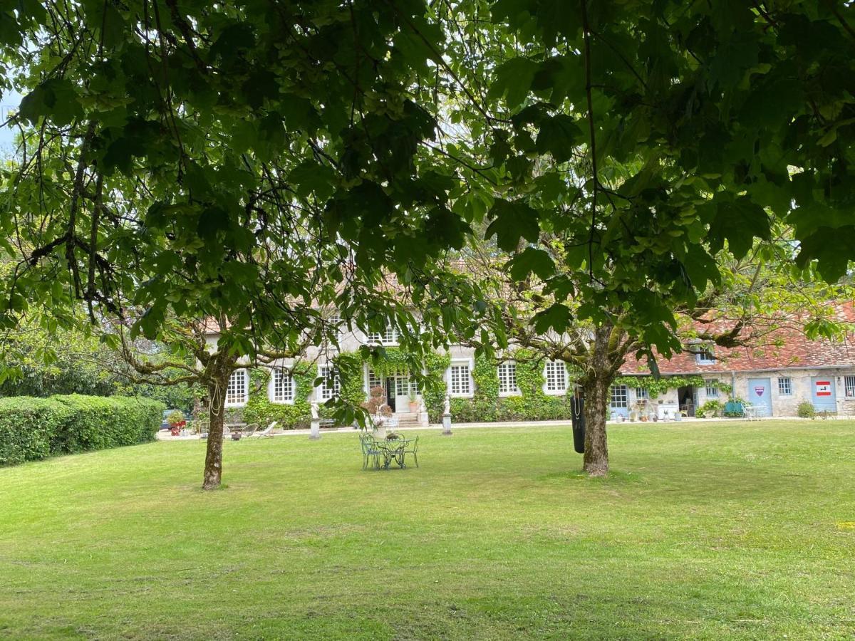 Le Colombier De Malpas Bed & Breakfast Quingey Bagian luar foto