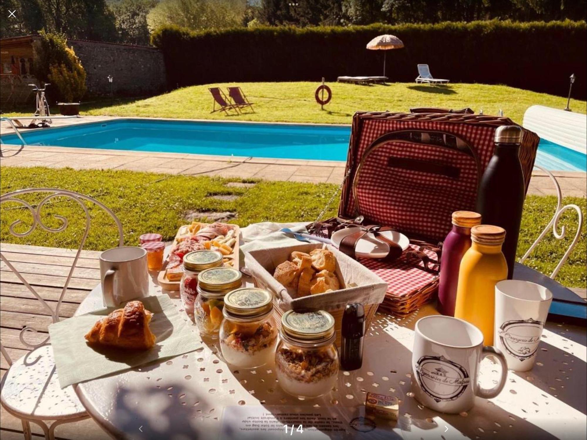 Le Colombier De Malpas Bed & Breakfast Quingey Bagian luar foto